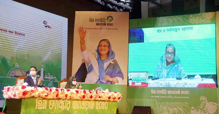 শ্রমজীবী মহিলা হোস্টেলসহ ৮ স্থাপনার উদ্বোধন করলেন প্রধানমন্ত্রী