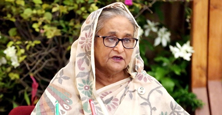 Shun unethical journalism: PM to journalists