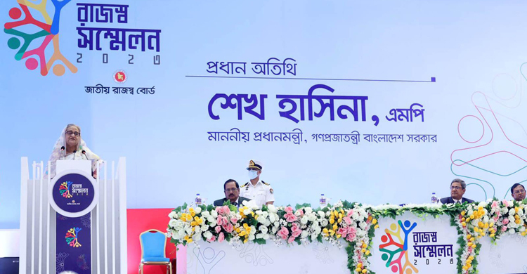 অন্যের কাছে আমরা হাত পাতবো না: প্রধানমন্ত্রী