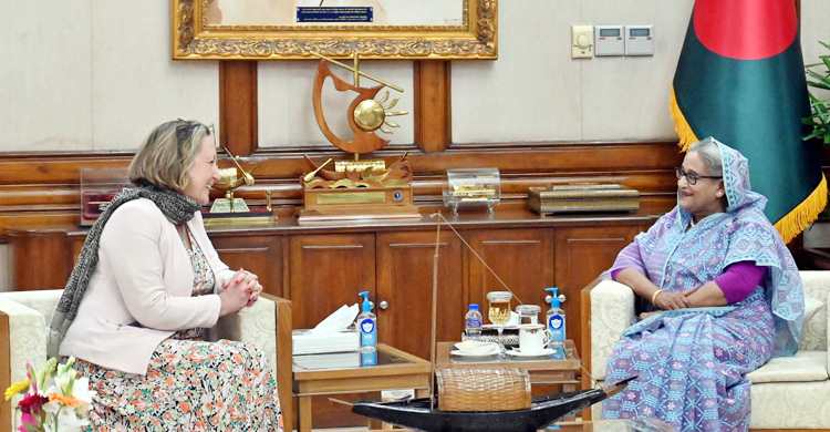 নির্বাচন কমিশন সম্পূর্ণ স্বাধীন, ব্রিটিশ মন্ত্রীকে প্রধানমন্ত্রী