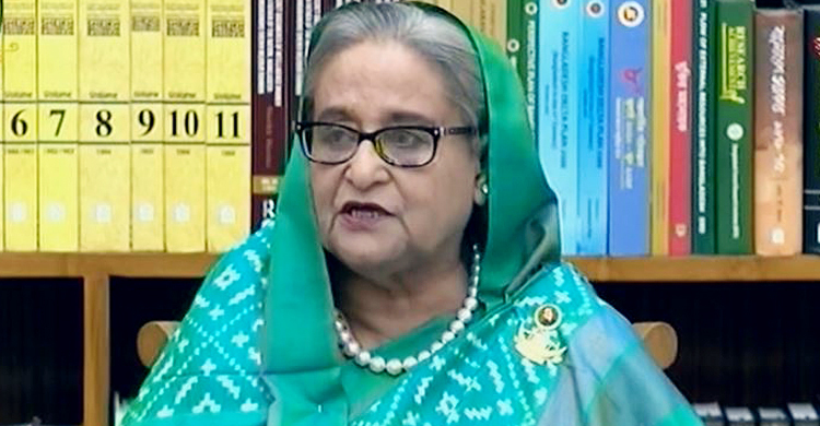 সংবাদ সম্মেলনে প্রধানমন্ত্রী