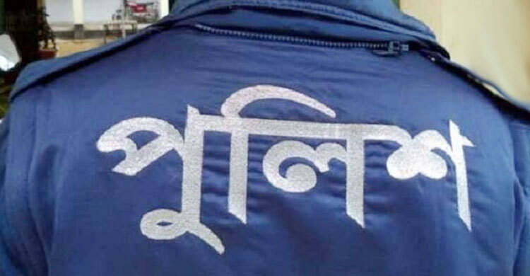 অনৈতিক সম্পর্কের অভিযোগে বগুড়ায় কনস্টেবল ক্লোজড