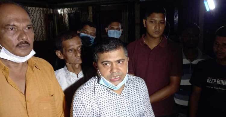 পুলিশি নির্যাতনে নিহত রায়হানের বাড়িতে সদরদফতরের তদন্ত দল