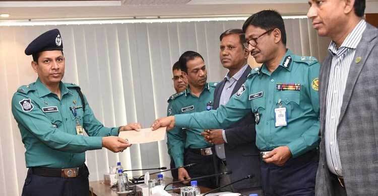 ডিএমপির শ্রেষ্ঠ পুলিশ পরিদর্শক গোলাম ফারুক