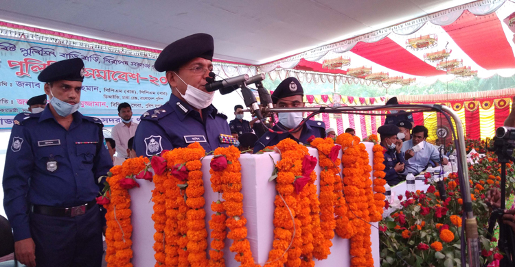 ‘মানুষের দোরগোড়ায় পুলিশের সেবা পৌঁছে দেয়া হচ্ছে’