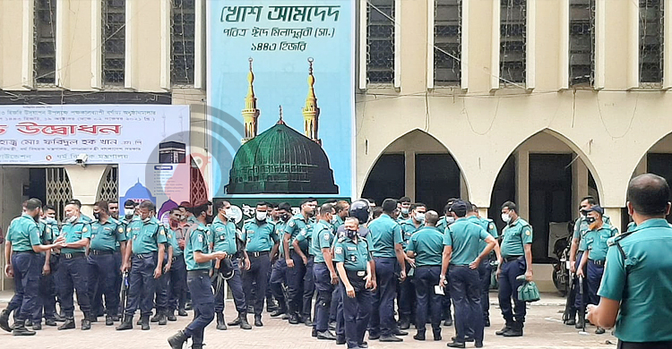 বায়তুল মোকাররম এলাকায় নিরাপত্তা জোরদার