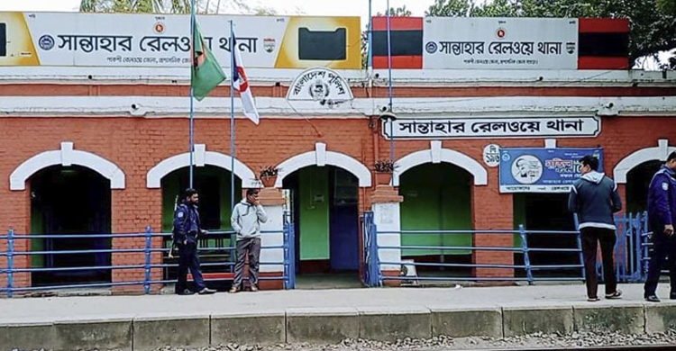 পকেটমারকে ছেড়ে দেওয়ায় পুলিশ কনস্টেবল ক্লোজড