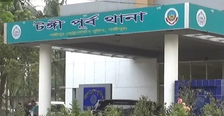 স্বামীকে হত্যার পর থানায় হাজির স্ত্রী