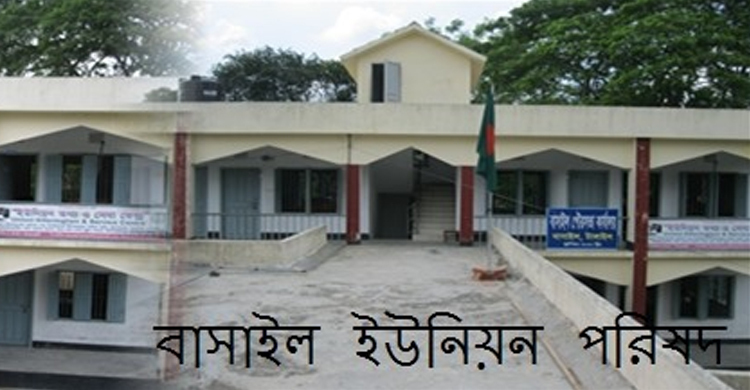 স্বামীসহ সচ্ছলদের নাম সহায়তার তালিকায় লিখলেন ৪ জনপ্রতিনিধি