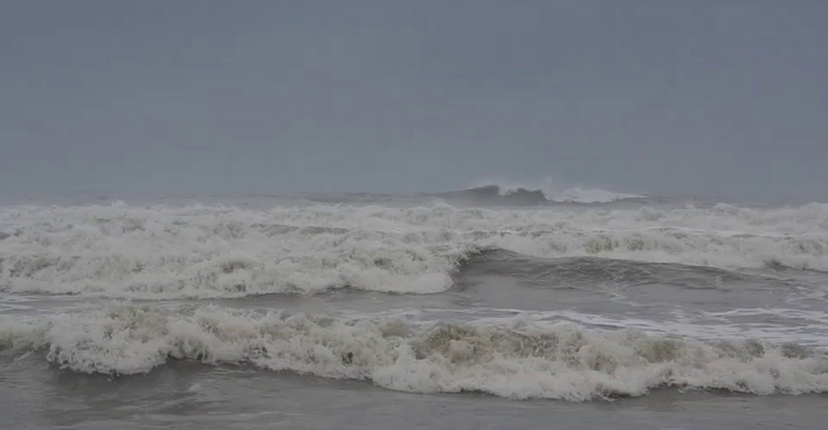 বঙ্গোপসাগরে নিম্নচাপ, সমুদ্রবন্দরে সতর্কতা
