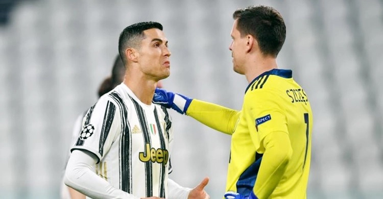 10-man Porto stun Juventus in extra-time thriller