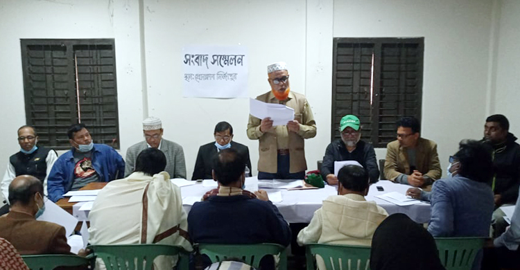 গরু চুরির প্রতিবাদে এলাকাবাসীর সংবাদ সম্মেলন