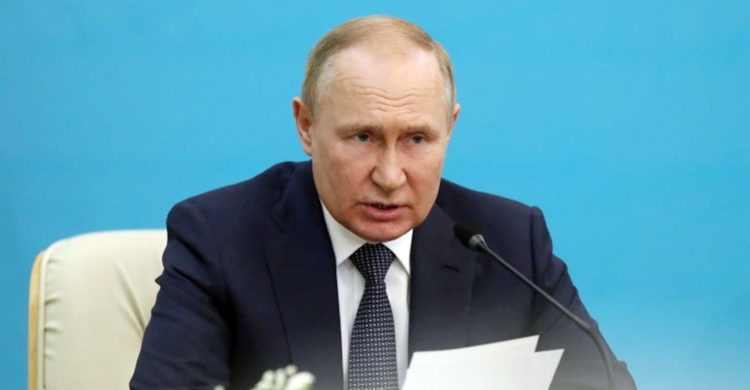 ক্রিসমাস উপলক্ষে ৩৬ ঘণ্টার যুদ্ধবিরতি ঘোষণা করলেন পুতিন