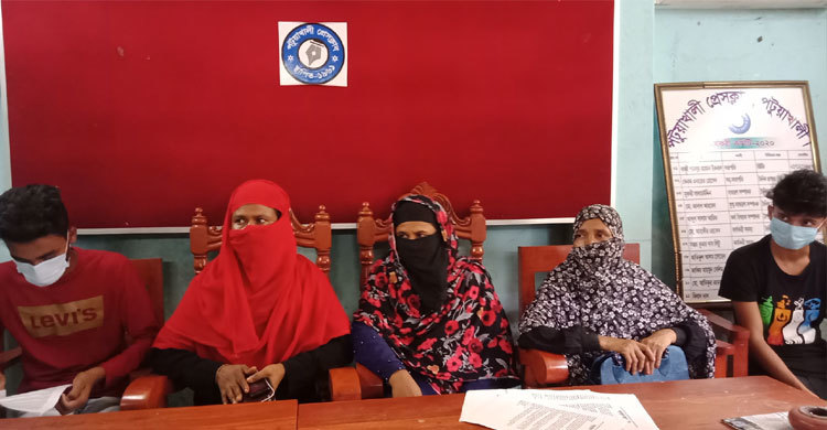 পাওনা টাকা চাওয়ায় মামলার আসামি