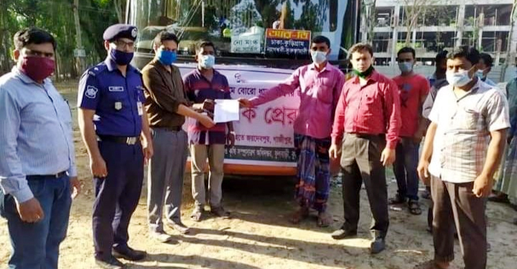 ধান কাটতে দক্ষিণ-পশ্চিমাঞ্চলে গেলেন কুড়িগ্রামের ৮৪৯ শ্রমিক