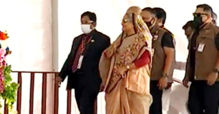 স্বাচিপ সম্মেলনে যোগ দিলেন প্রধানমন্ত্রী
