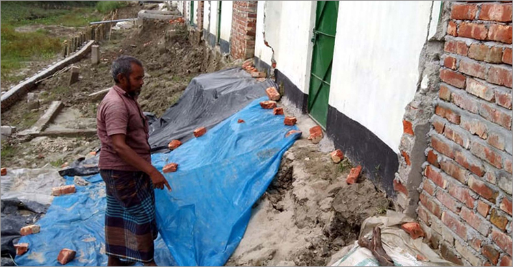 ‘জমি-ঘর পেয়েও আগের অবস্থায় ফিরে গেছি’