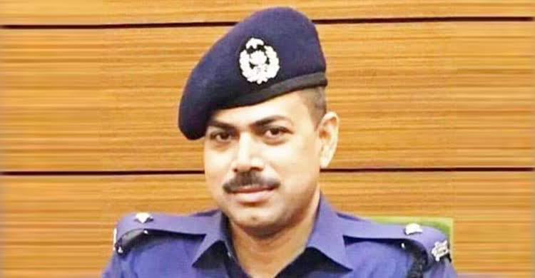 প্রায় ৭ মাস পর ওসি প্রদীপকে কক্সবাজার কারাগারে স্থানান্তর