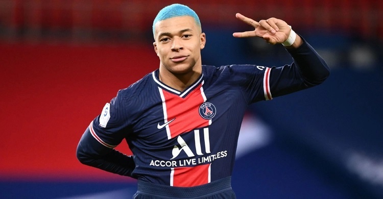 PSG keep Mbappe but future uncertain