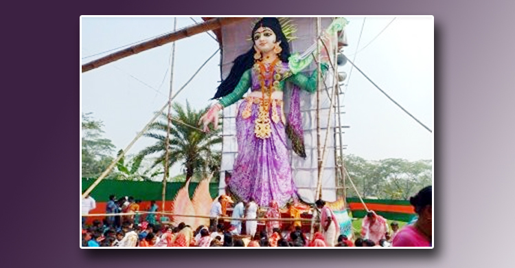 দেশের সর্ববৃহৎ সরস্বতী প্রতিমা গোপালগঞ্জে