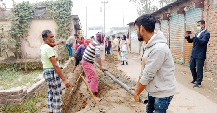 রূপগঞ্জে ৬ শতাধিক অবৈধ গ্যাস সংযোগ বিচ্ছিন্ন