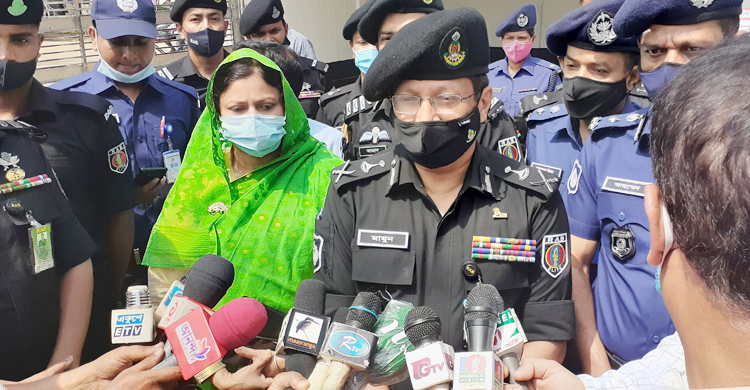 সংখ্যালঘুদের ওপর নির্যাতন সহ্য করা হবে না: র‌্যাব ডিজি