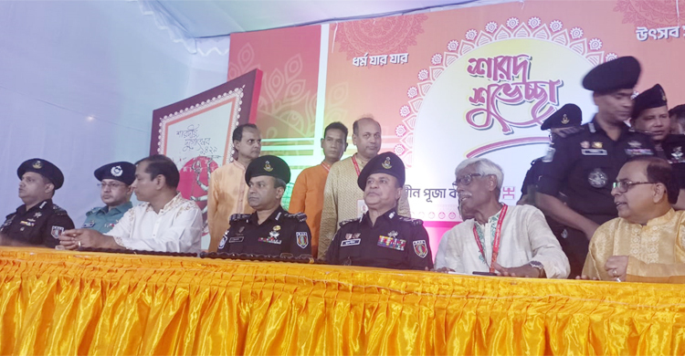 দুর্গাপূজা ঘিরে কোনো নিরাপত্তা ঝুঁকির তথ্য নেই: র্যাব ডিজি
