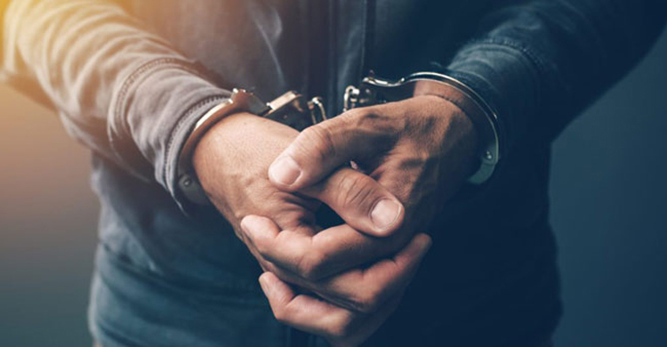 যশোর থেকে অ্যাম্বুলেন্সে ঢাকায় ফেনসিডিল, গ্রেফতার ৫