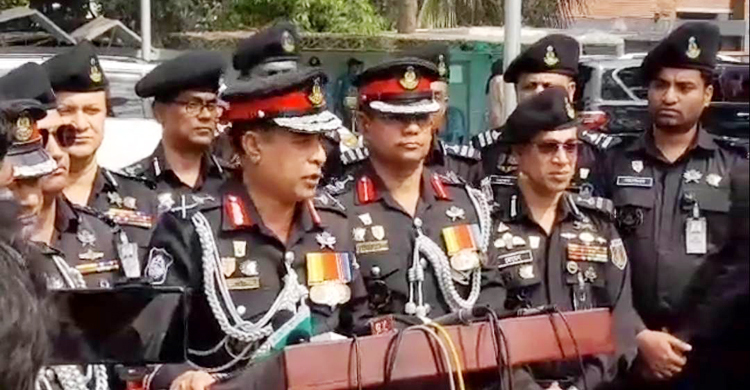 দুই জঙ্গি ছিনিয়ে নেওয়ার ঘটনায় সমন্বয়ের অভাব ছিল: র‌্যাব ডিজি