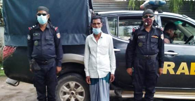 মধ্যপ্রাচ্যে মানবপাচার করেন তিনি