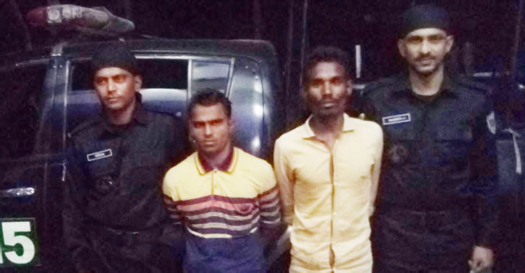 ৪ কোটি টাকার ইয়াবাসহ দুই ব্যবসায়ী ধরা