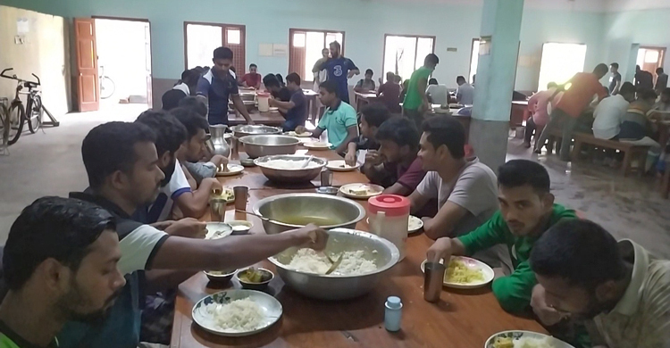 রাবির ডাইনিংয়ে খাবারের দাম বাড়লো