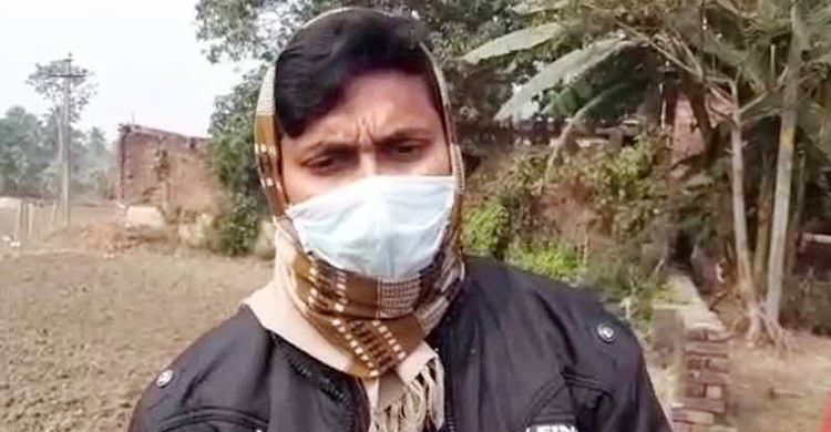 চাকরি না মেলায় স্বাস্থ্যমন্ত্রীর কাছে কিডনি বিক্রির আবেদন
