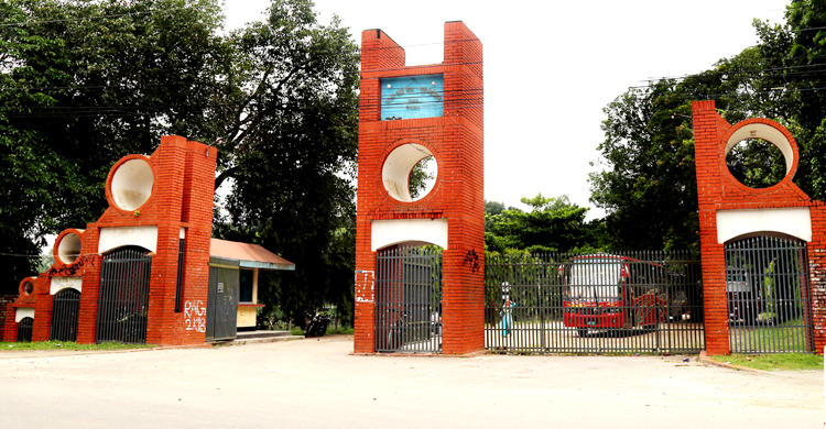 ভাসানী বিশ্ববিদ্যালয়ে র‌্যাগিংয়ের নামে অমানবিক অত্যাচার