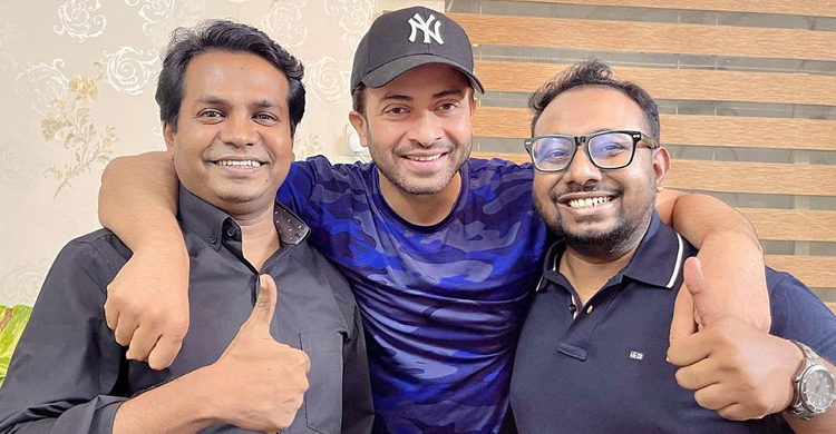 এবার রাফির সিনেমায় শাকিব খান, নায়িকা কে?