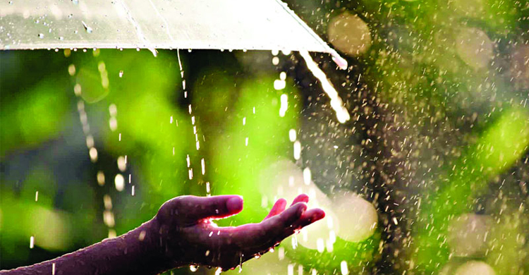 বৃষ্টি থাকছে আরও ৩ দিন