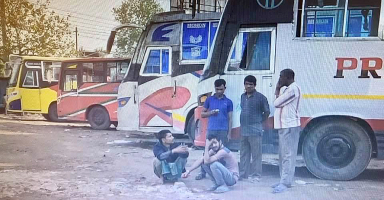বিএনপির সমাবেশ শেষ, রাজশাহীতে বাস চলাচল শুরু