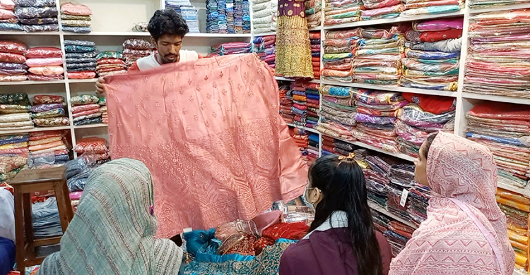 দাম নিয়ে অস্বস্তিতে রাজবাড়ীর ক্রেতারা