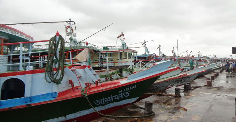 ৬৭ দিন পর স্বাভাবিক হচ্ছে দৌলতদিয়া-পাটুরিয়ায় লঞ্চ চলাচল