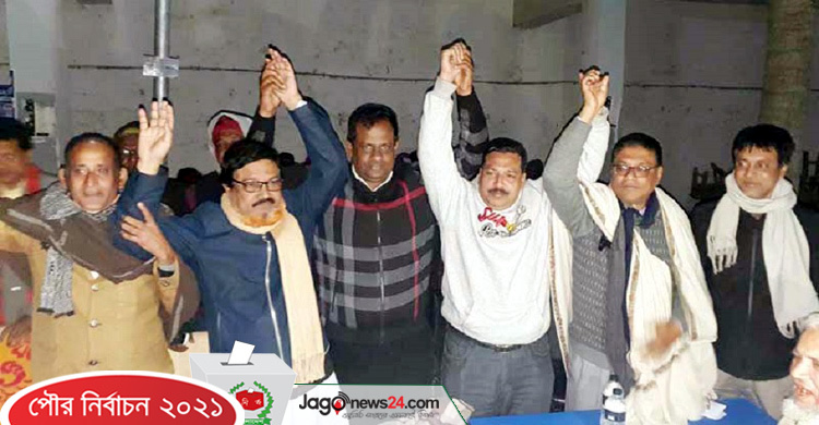 নৌকাকে সমর্থন জানিয়ে সরে দাঁড়ালেন স্বতন্ত্র প্রার্থী