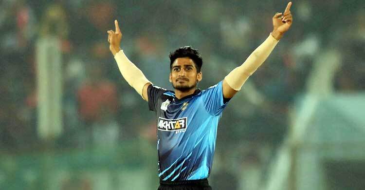 ফেসবুকে বিতর্কিত পোস্ট দিয়ে নিষিদ্ধ মেহেদী হাসান রানা