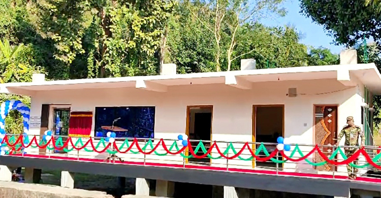 রাঙ্গামাটিতে বিদেশি পর্যটক সহায়তা কেন্দ্রের উদ্বোধন