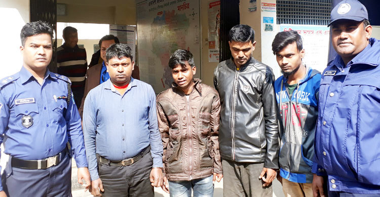 ডাস্টবিনে পাওয়া নবজাতকের পরিচয় খুঁজতে গিয়ে মিলল চার ধর্ষক