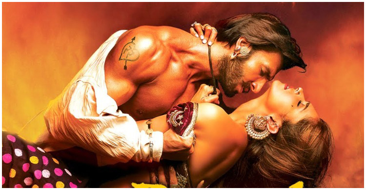 পরিচালক ‘কাট’ বলার পরও চুমুতে ব্যস্ত রণবীর-দীপিকা!