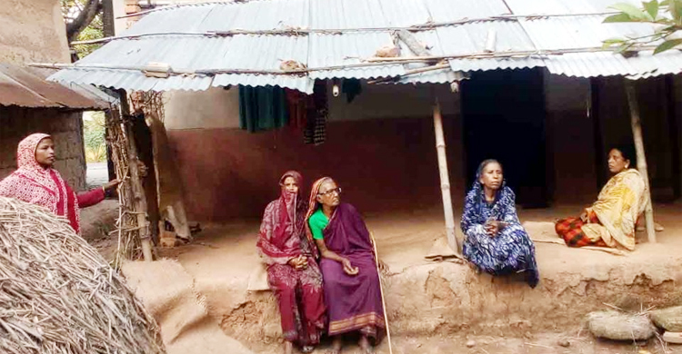 ছেলে করলো ধর্ষণ, বাবা বললো মেয়েই দুশ্চরিত্রা