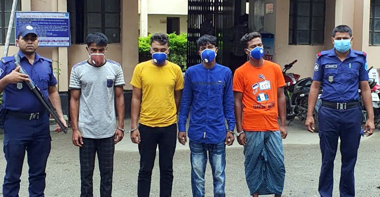 বাবার জন্য ওষুধ কিনতে গিয়ে গণধর্ষণের শিকার কিশোরী, আটক ৪