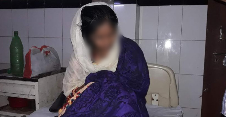 কোকাকোলার মধ্যে ঘুমের ওষুধ খাইয়ে নার্সকে ধর্ষণ, চিকিৎসক গ্রেফতার