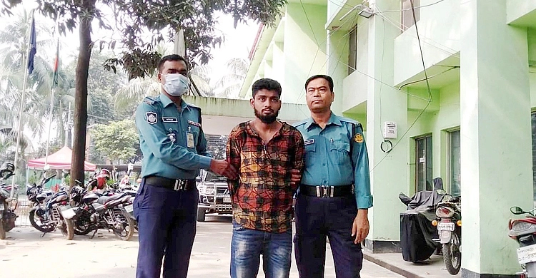 নটর ডেম ছাত্রের মৃত্যু: গাড়ির হেলপার কারাগারে
