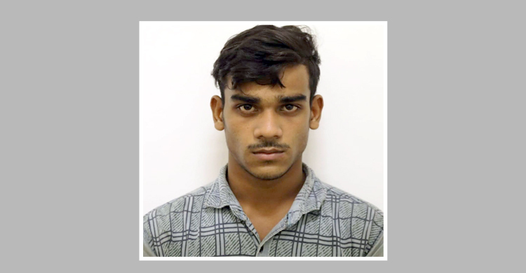 দিনে চালকের সহকারী, রাতে বাসে ডাকাতি করতেন রতন