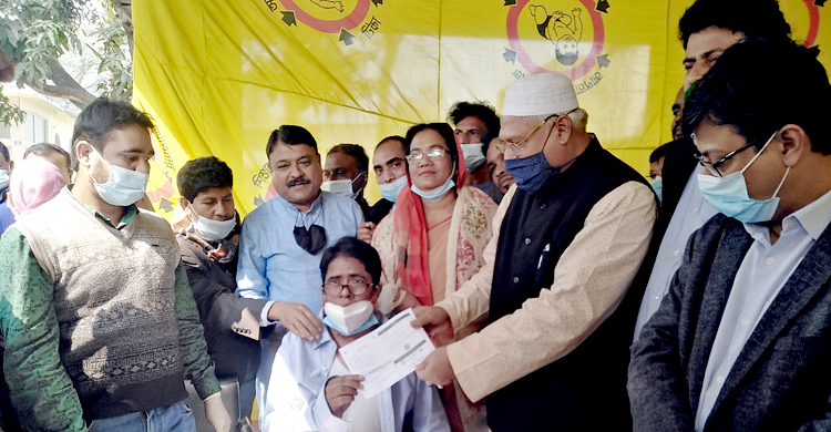 জামালপুরে টিকাদান কার্যক্রম উদ্বোধন করলেন ধর্ম প্রতিমন্ত্রী